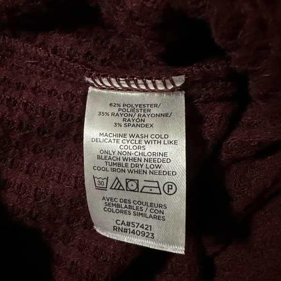 Loft Maroon Waffle Knit Top. Size small. - Picture 4 of 4